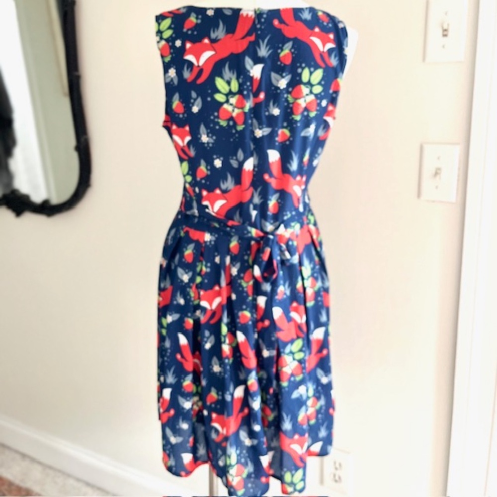 Paper Plane London Navy Fox & Strawberry Pattern Dress Size L/XL - Picture 6 of 8